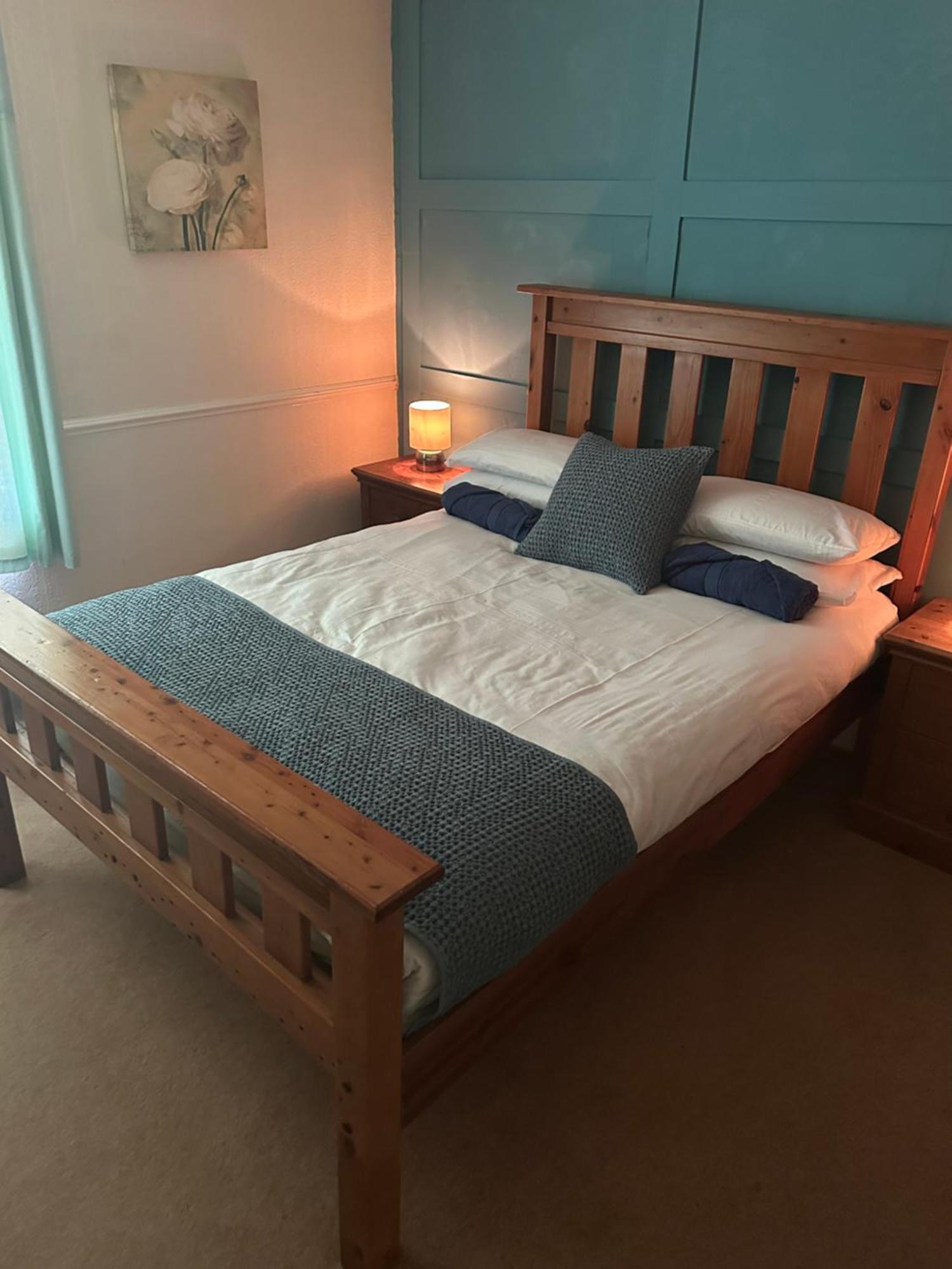 The Penruddocke Arms Bed & Breakfast Dinton  Luaran gambar