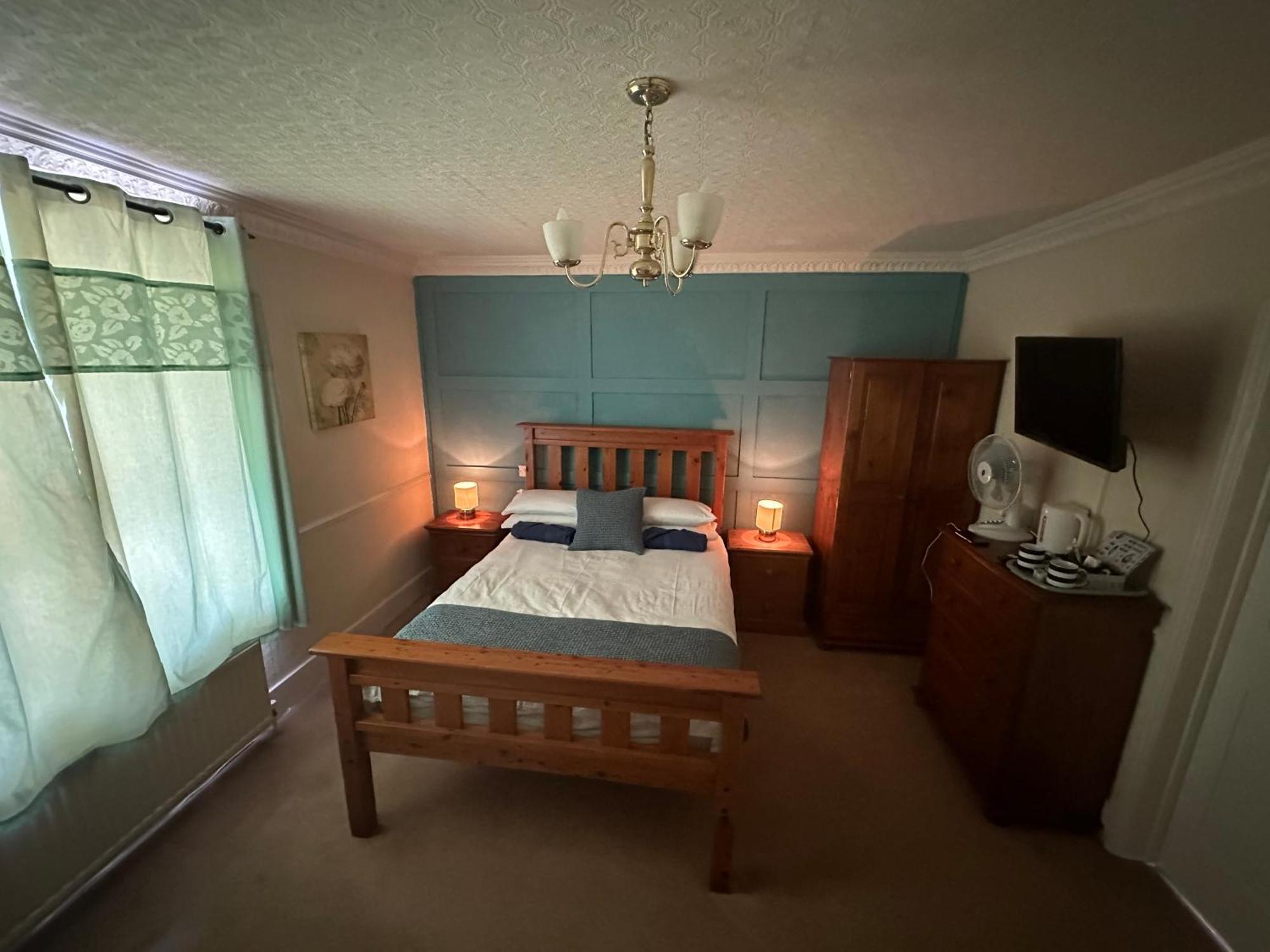 The Penruddocke Arms Bed & Breakfast Dinton  Luaran gambar