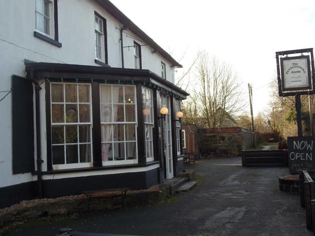 The Penruddocke Arms Bed & Breakfast Dinton  Luaran gambar