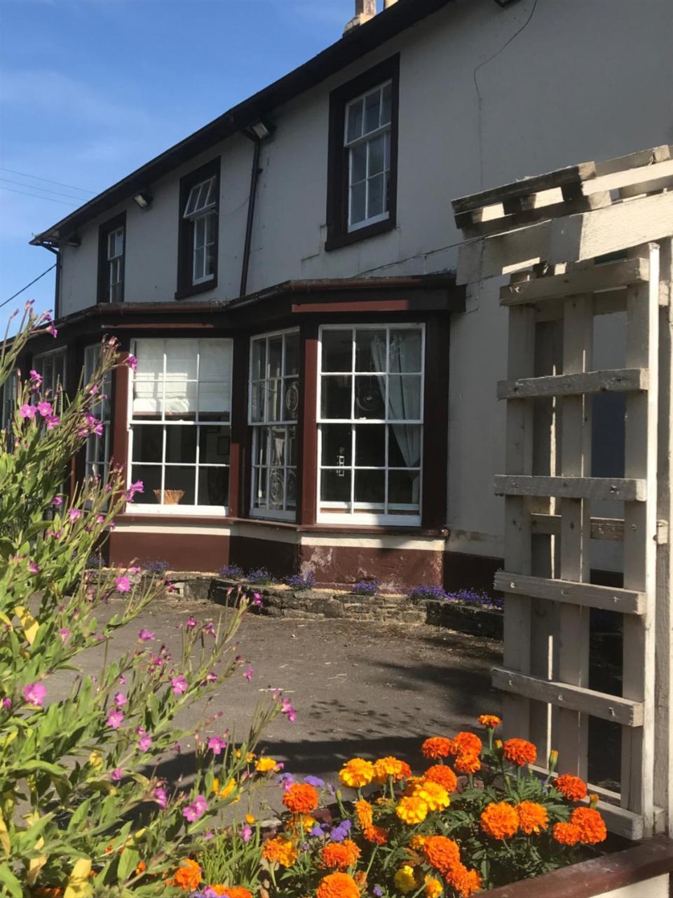 The Penruddocke Arms Bed & Breakfast Dinton  Luaran gambar